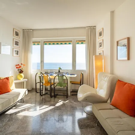 Breathaway Seaview Near