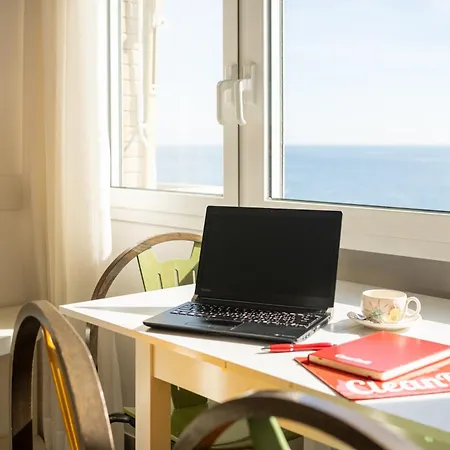 Apartment Breathaway Seaview Near *