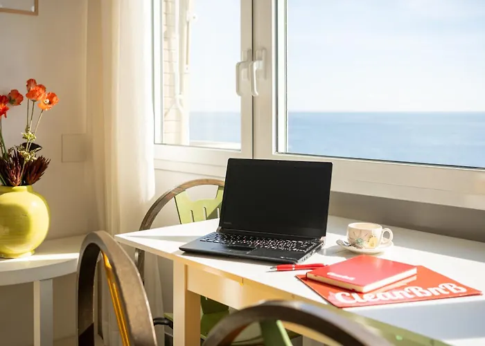 Apartment Guesthost - Breathaway Seaview Near *